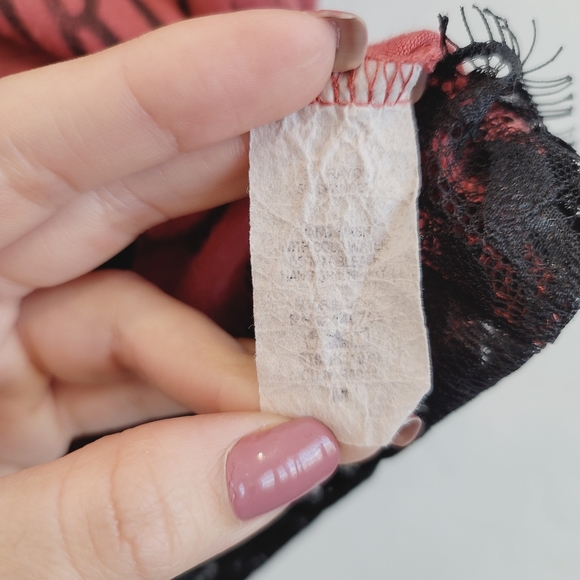 Ragdoll Free Spirit Graphic Tee Size Medium - Picture 6 of 15